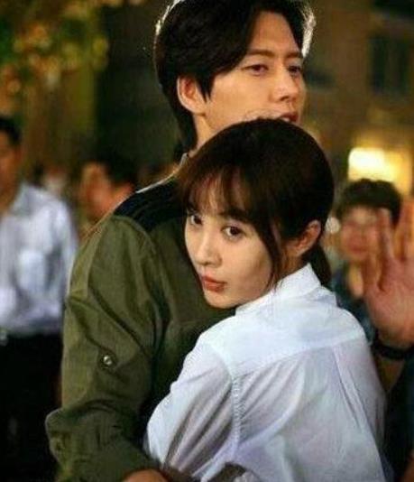 惊全娱乐圈偷听我吃瓜小说,一场意外引发的全民狂欢 第3张 惊全娱乐圈偷听我吃瓜小说,一场意外引发的全民狂欢 第3张